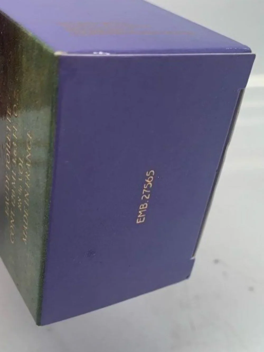 New in Box Rare Les Lilas Made In France